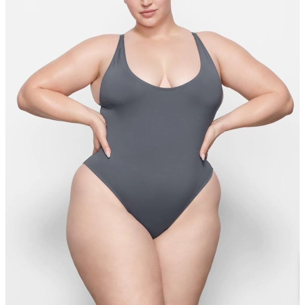 SKIMS Swim One Piece Swimsuit Scoop Neck Beach Pool Vacation XL